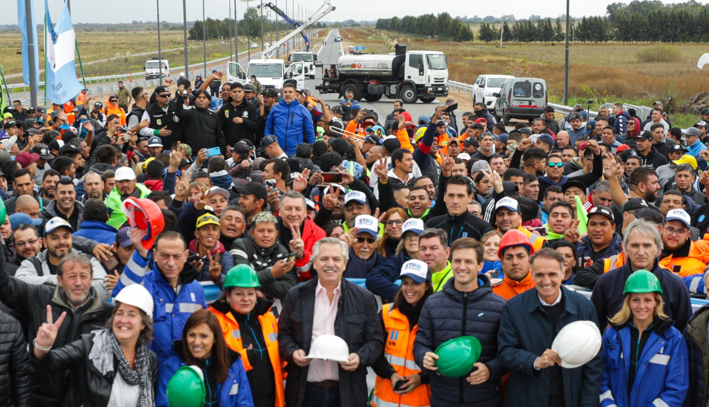 Fernández saludó a los trabajadores y celebró el crecimiento del empleo privado | Política