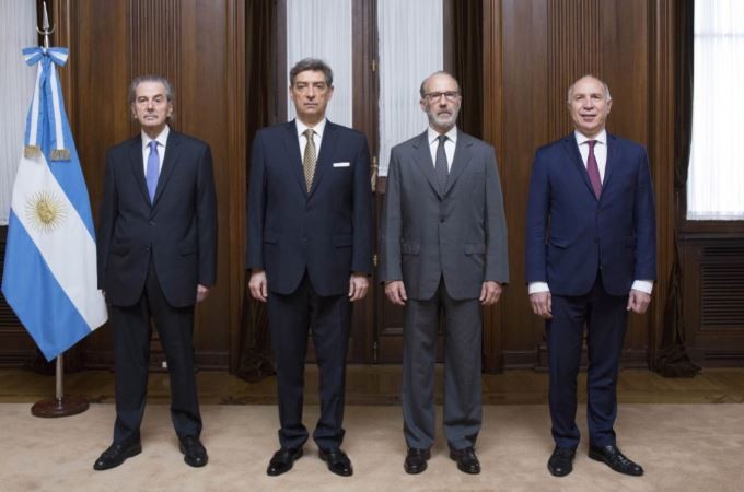 Dos especialistas en DDHH y una en delitos contra el PAMI, los jueces que habilitó la Corte | Política