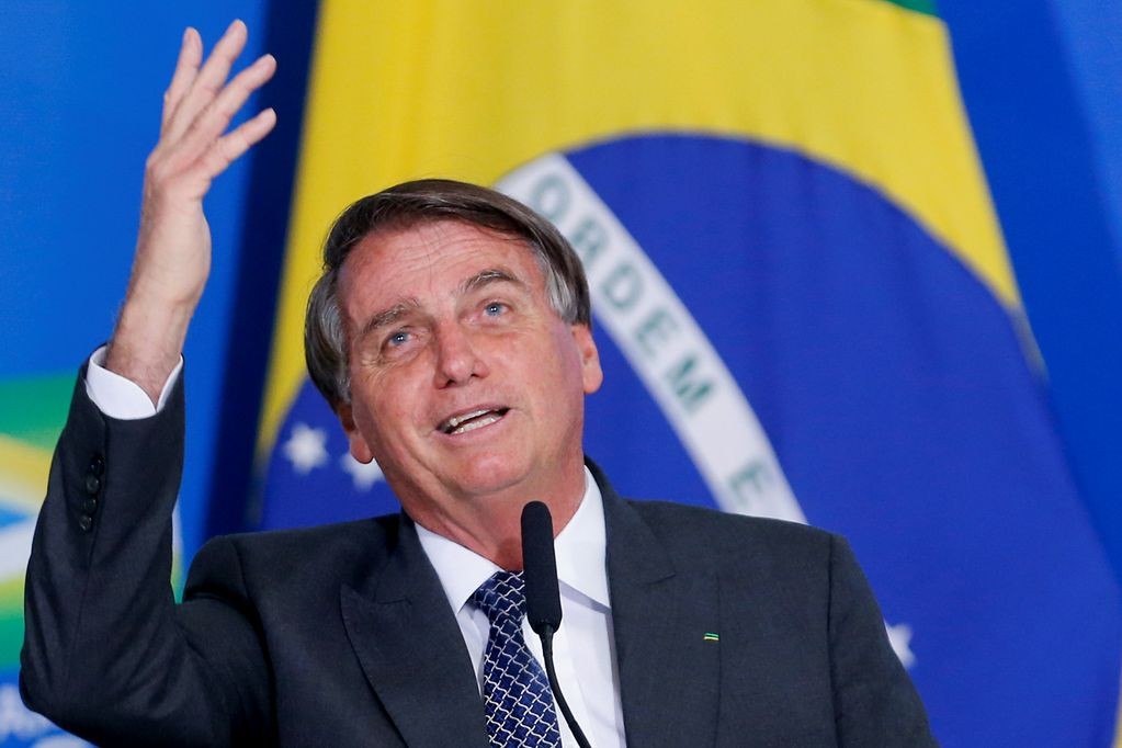 Bolsonaro pidió justicia "sin exagerar" para policías tras la muerte por asfixia de un detenido | Internacionales