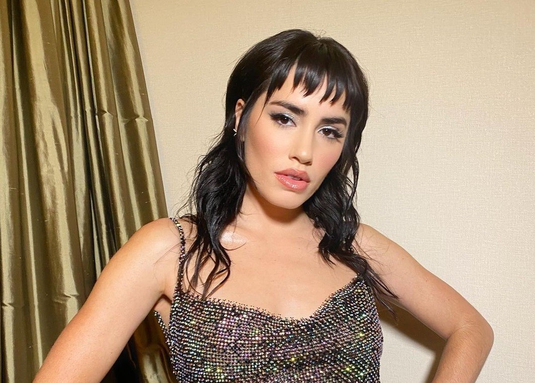 El gesto de Lali con la nena que vendía dibujos para poder ir a su show | Espectáculos