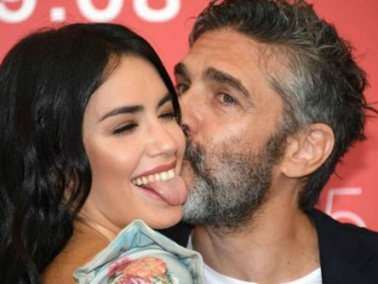 Lali y Leo Sbaraglia, a los besos | Espectáculos
