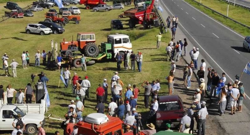 La Mesa de Enlace anunció un paro del campo para el 13 de julio por la falta de gasoil | Política