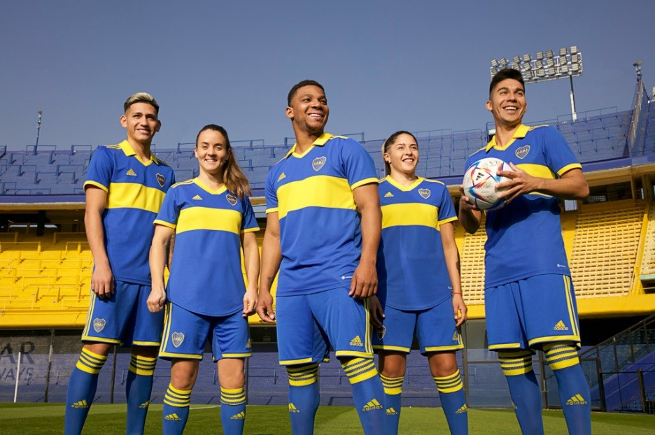 Boca presentó nueva camiseta, sin sponsor e inspirada en los 90: cuánto cuesta | Deportes