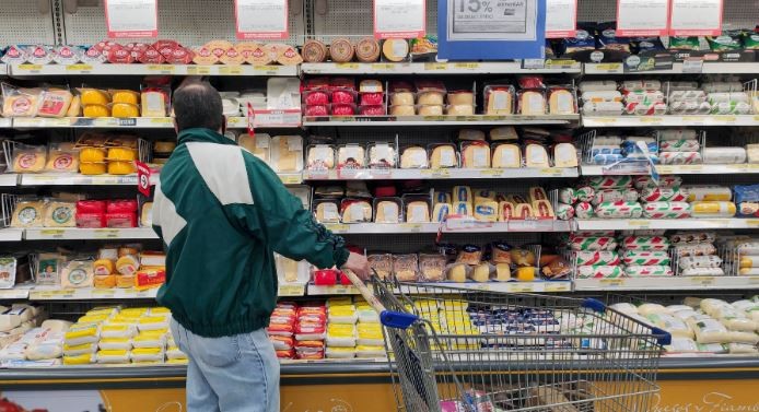 Canasta básica: una familia necesitó $104.217 para no ser pobre | Economía