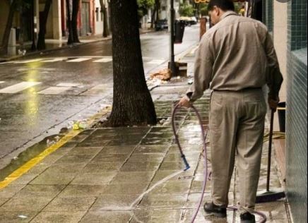 Suben las expensas: porteros de edificios recibirán un súper bono | Economía