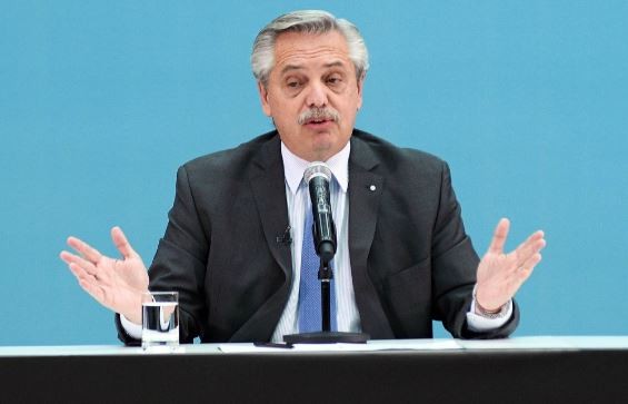 El Gobierno anunció un bono para los beneficiarios del Plan Potenciar Trabajo | Política