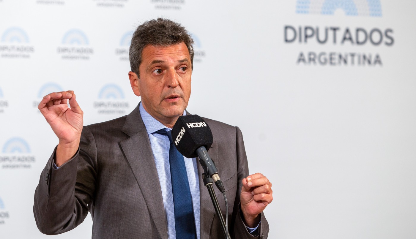 Massa prepara viajes a EE.UU. y Europa para dar a conocer su plan | Política