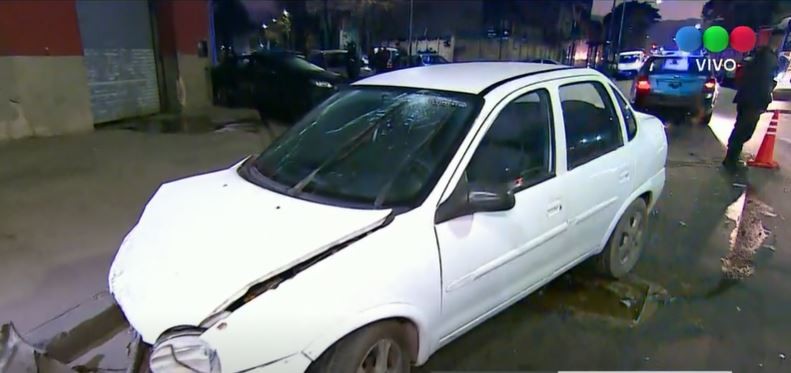 Dos heridos al chocar un patrullero y un auto en Nueva Pompeya | Actualidad