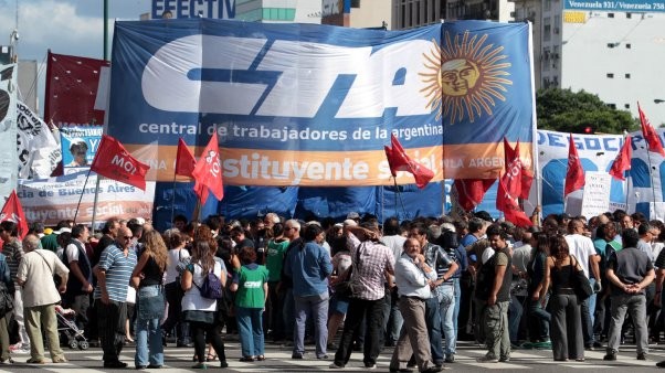 La CGT, la CTA y la izquierda se vuelcan a las calles por el aumento de los precios | Política