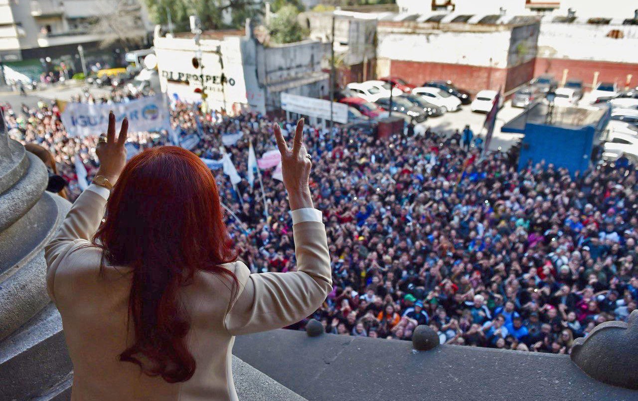 Se abroquela el kirchnerismo en apoyo a Cristina: "Estamos armando una gran marcha" | Política