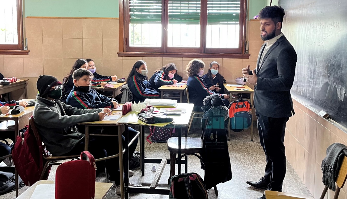 Un estudiante argentino quedó entre los 10 mejores del mundo y va en búsqueda de los US$100.000 | Actualidad