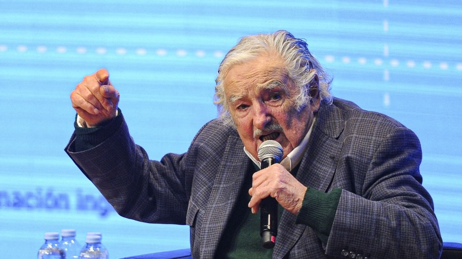 Pepe Mujica se refirió al atentado contra CFK y pidió a los medios "dejar sus prácticas ofensivas e hirientes" | Política