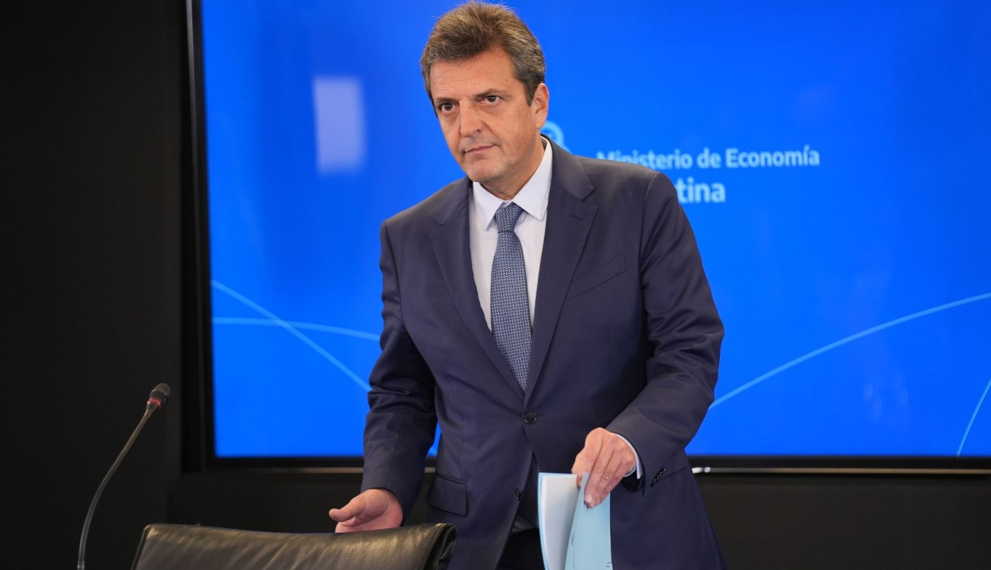 El Gobierno acuerda con el campo un dólar a $200 para liquidar exportaciones en septiembre | Economía