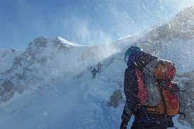 Ocho montañistas muertos al escalar un volcán en Rusia | Internacionales