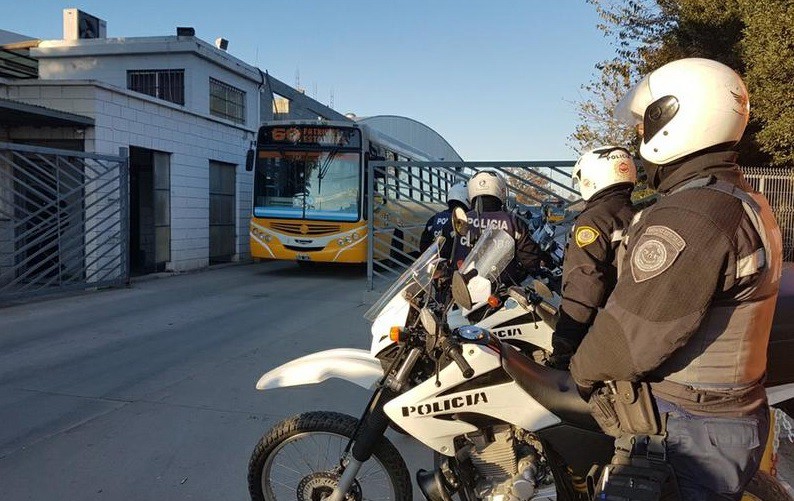 El gobierno de Córdoba quiere declarar "servicio esencial" al transporte público | Política