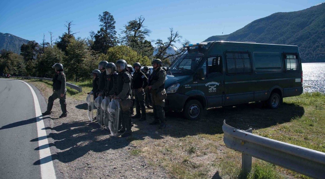 Tras el desalojo en Villa Mascardi, Aníbal Fernández advirtió: "Vamos a seguir trabajando" | Política