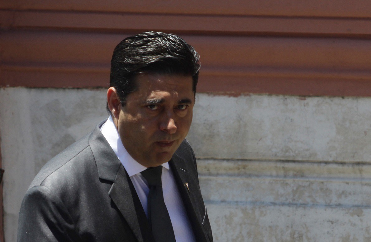 A pesar de las acusaciones, Angelici aseguró que votará a Carrió | Política