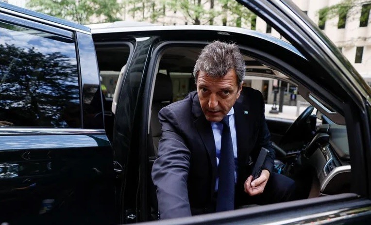 Massa llegó a Washington: arranca su agenda con un encuentro con el staff del FMI | Política