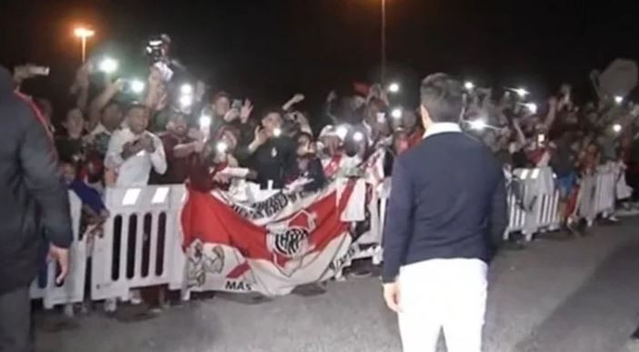 Una multitud se acercó al River Camp para empezar a despedir a Gallardo | Deportes