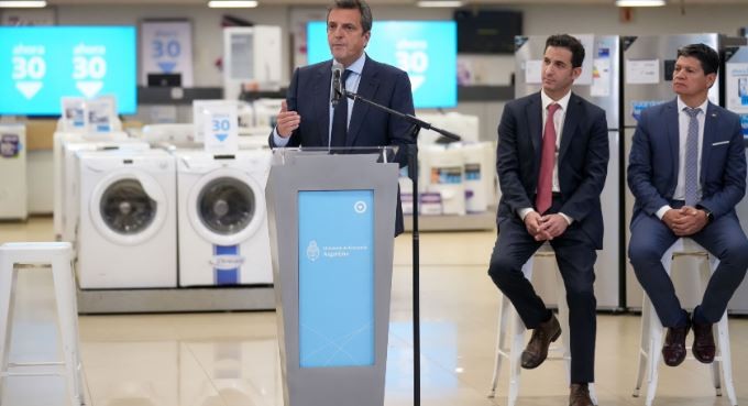 Sergio Massa lanzó "Ahora 30": "Servirá para cuidar el poder de compra de los salarios" | Economía