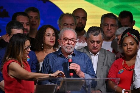 En su primer discurso, Lula convoca a "reconstruir el alma" de Brasil y a "bajar las armas" | Internacionales