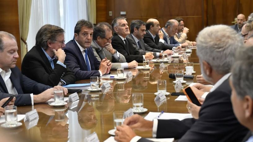 El nuevo dólar soja empieza el lunes: el tipo de cambio será de $230 y regirá hasta fin de año | Economía