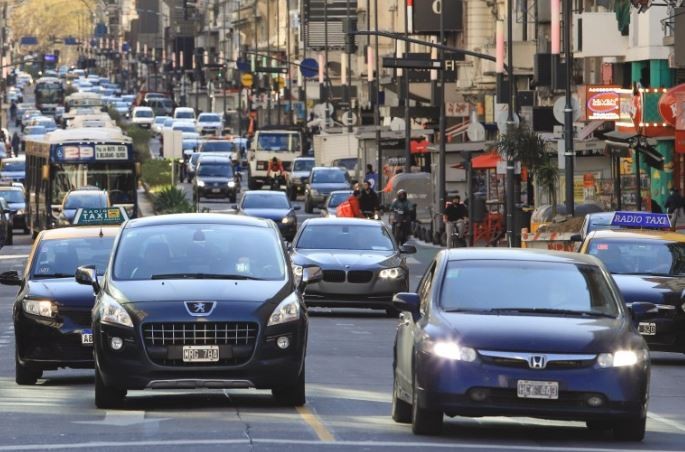 Las patentes de autos en CABA subirán este año hasta un 84% | Economía