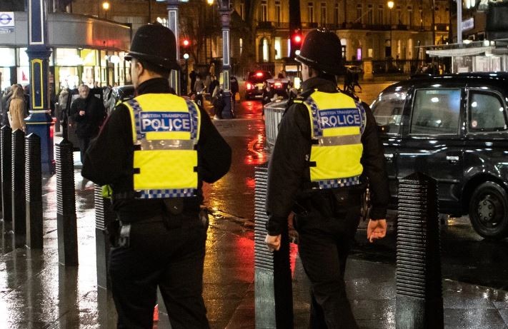 Scotland Yard en el banquillo: Un policía confesó ataques sexuales a una docena de mujeres | Internacionales