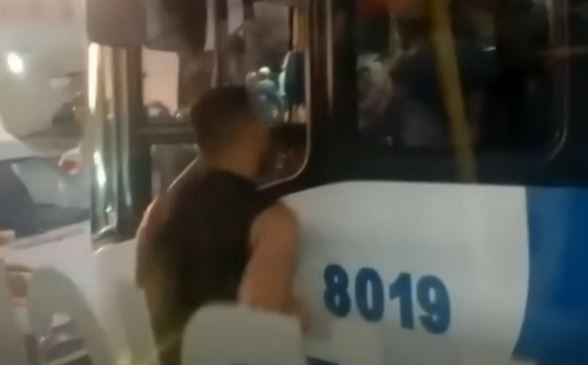 Suspenden la licencia a conductor que agredió a chofer de colectivo en Lomas de Zamora | Actualidad