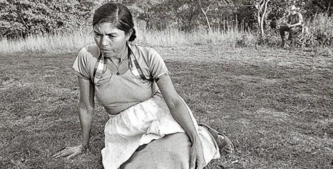 Homenaje post mortem en El Salvador a la única sobreviviente de una masacre histórica | Internacionales