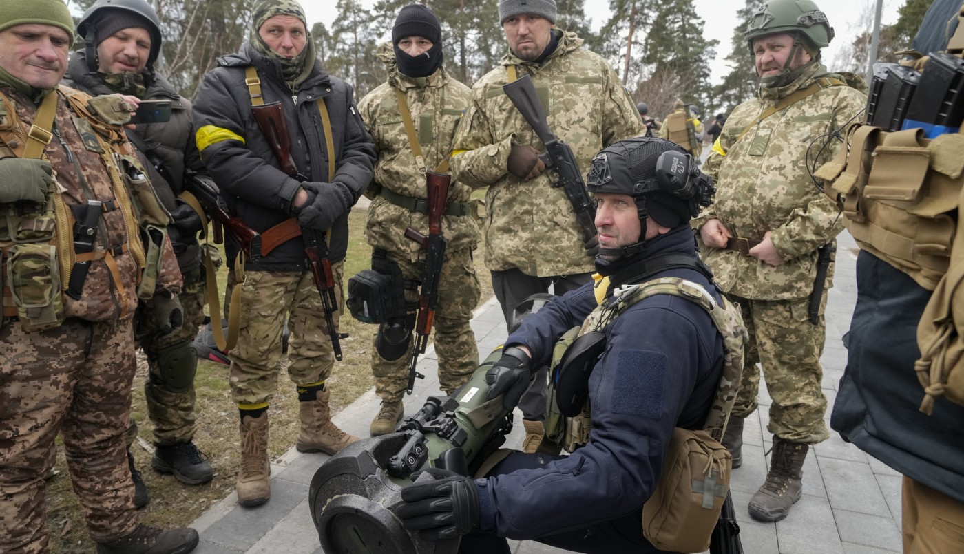 Renuncian funcionarios en Ucrania por escándalo de corrupción en el Ejército | Internacionales