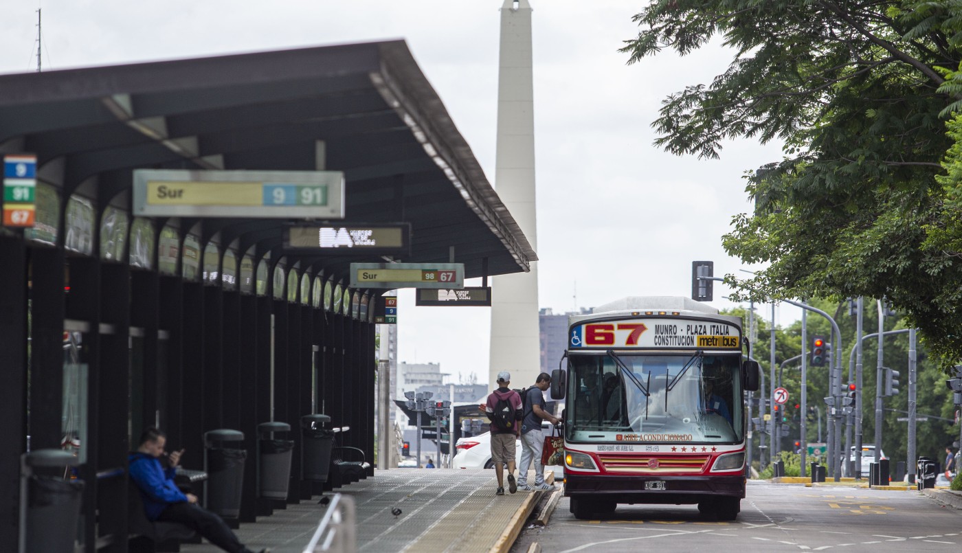 Avanza el traspaso de 32 líneas de colectivos de Nación a la Ciudad | Política