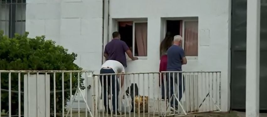 Caso Báez Sosa: los rugbiers recibieron la última visita de sus familiares antes del veredicto | Actualidad
