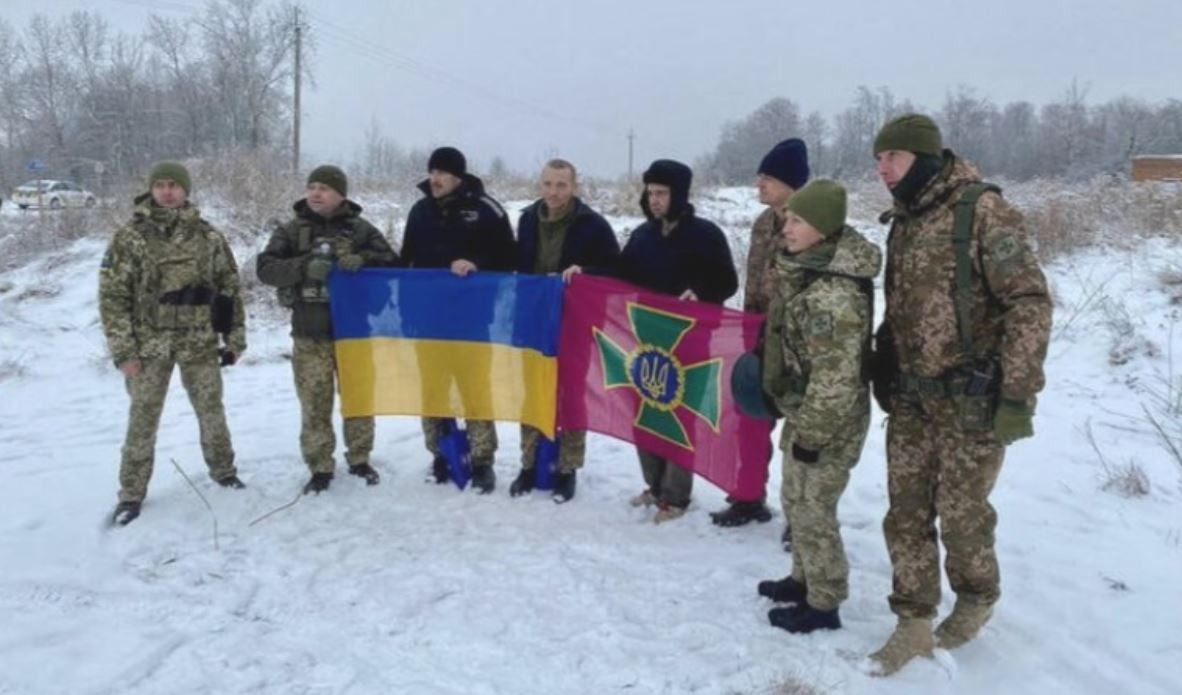 Ucrania y Rusia intercambiaron prisioneros: también fueron devueltos los cuerpos de dos voluntarios británicos | Internacionales
