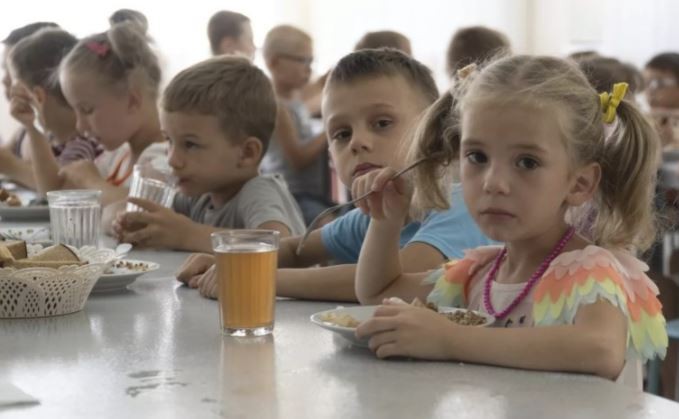 Advierten que Rusia retuvo al menos 6.000 niños ucranianos para "reeducarlos" | Internacionales