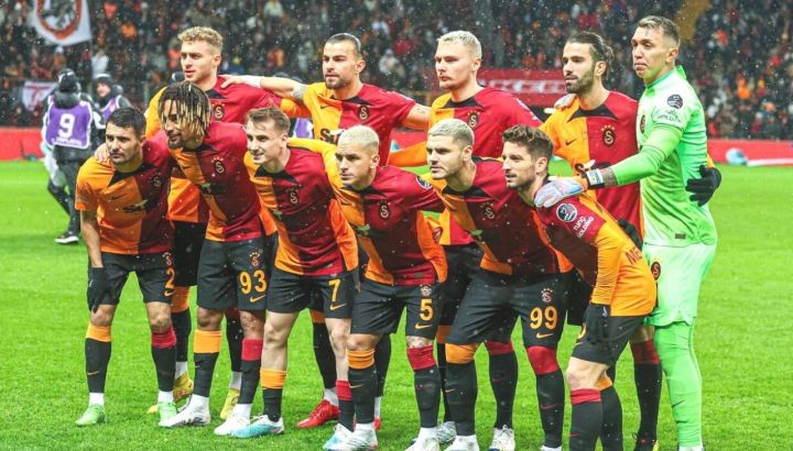 Jugadores del club turco Galatasaray donarán su sueldo a las víctimas del sismo | Deportes