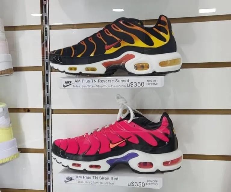 Crisis, remarcación e inflación: polémica por los comercios que ponen precios en dólares | Actualidad