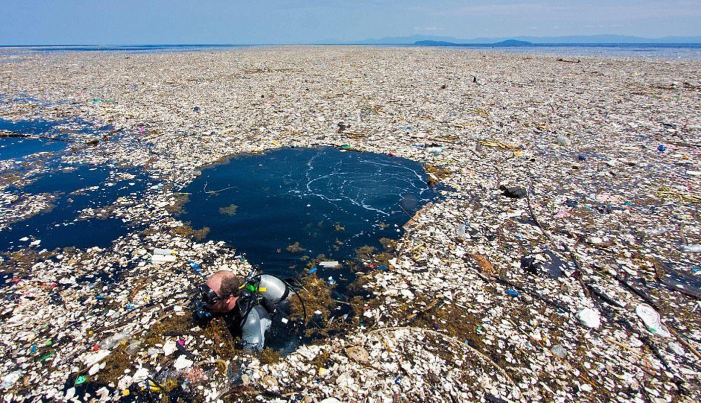 Advierten que los océanos sufren una "marejada" de más de 170 billones de fragmentos plásticos | Clima, naturaleza y medio ambiente