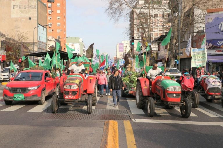 Anuncian una "Gran Marcha Federal" de campesinos | Actualidad