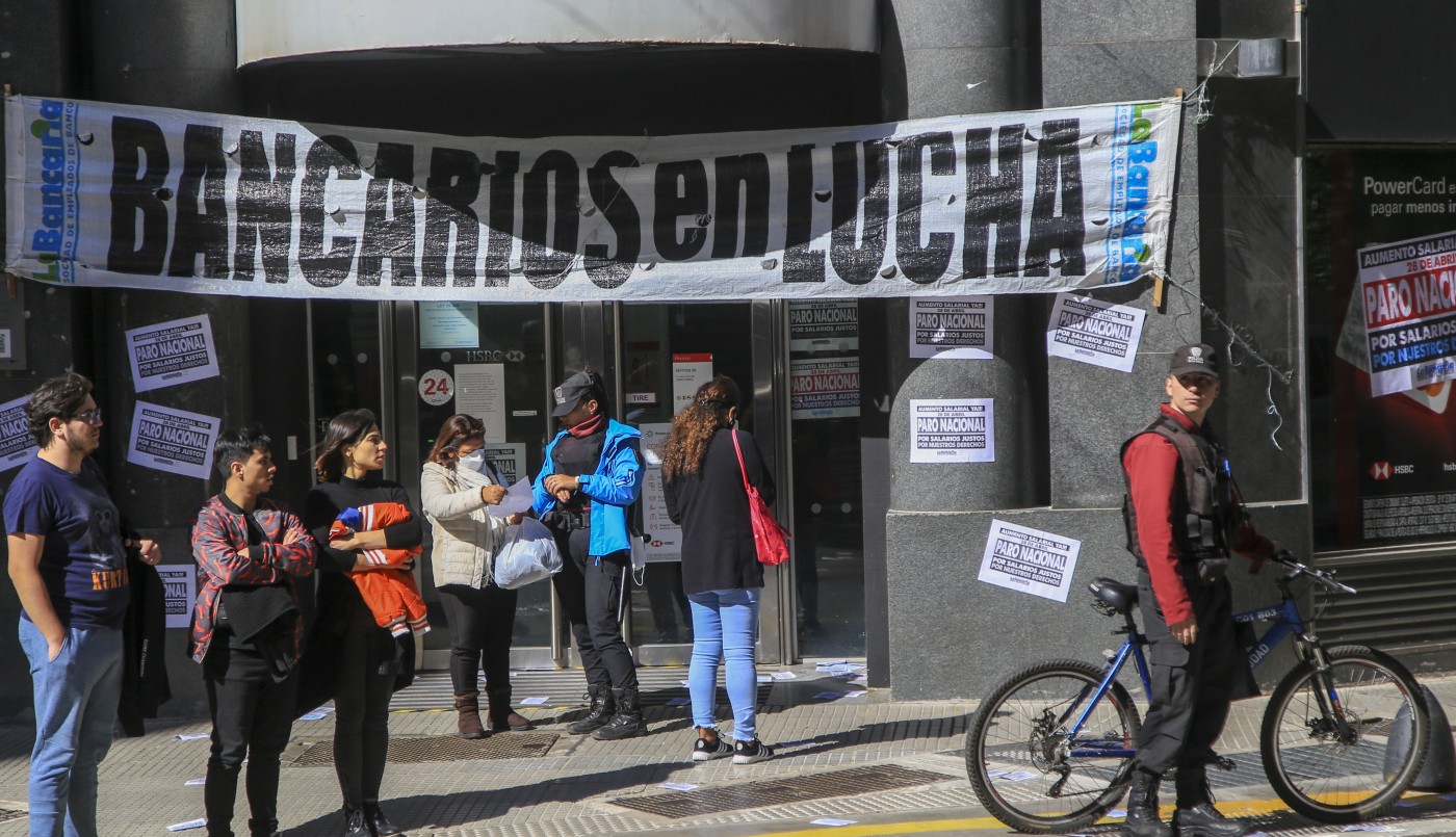 Bancarios llegaron a un acuerdo con una compensación por ganancias | Actualidad