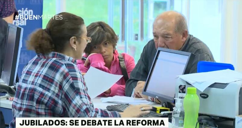 Recortarán jubilaciones de privilegio para revertir el déficit previsional | Política
