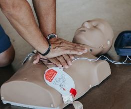 Los trabajadores no docentes que ingresen a la UBA tendrán capacitación obligatoria en RCP | Actualidad