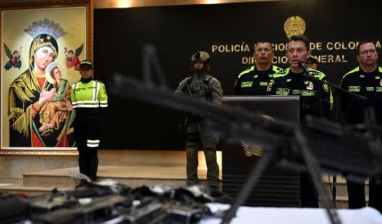 Destituyen al director de la policía de Colombia: hacía exorcismos para luchar contra el crimen | Internacionales