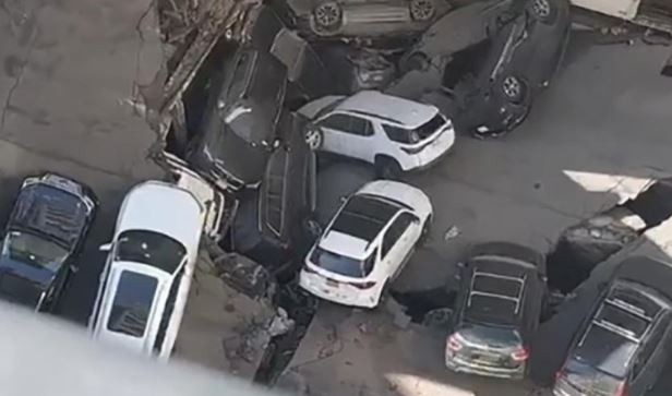 Un muerto y varios heridos tras colapsar un estacionamiento en Nueva York | Internacionales