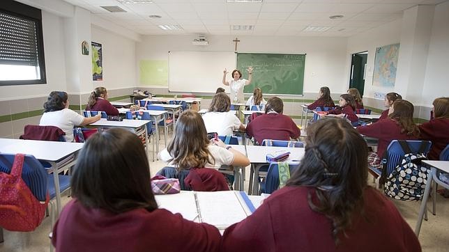 Reducir un día la asistencia a clase mejora el rendimiento académico | Curiosidades