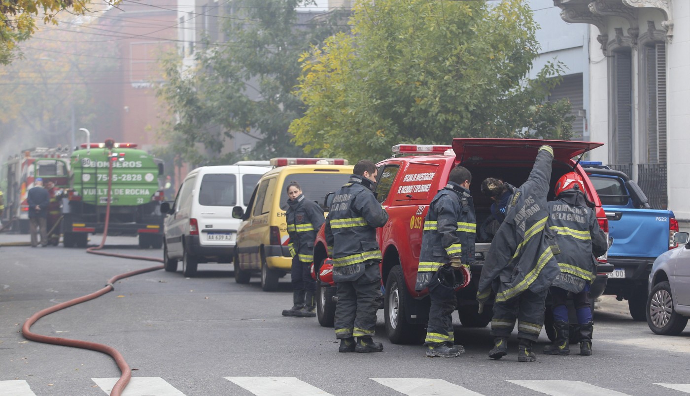 Los galpones de Iron Mountain sufrieron dos extraños episodios antes del nuevo incendio | Actualidad