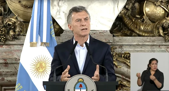 El Presidente firmó el decreto del bono compensatorio para los jubilados | Política