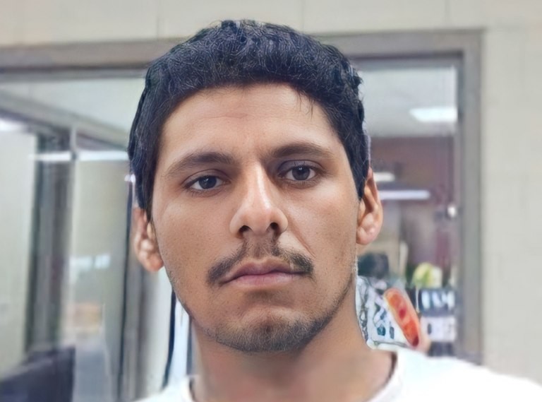 Detuvieron al hombre que era buscado por la masacre de Texas | Internacionales