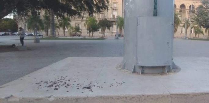 Un policía perdió un dedo mientras izaba la bandera en Santa Fe | Actualidad