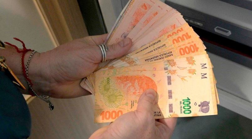 Cuánto suben las asignaciones familiares con el aumento a jubilados en junio | Economía